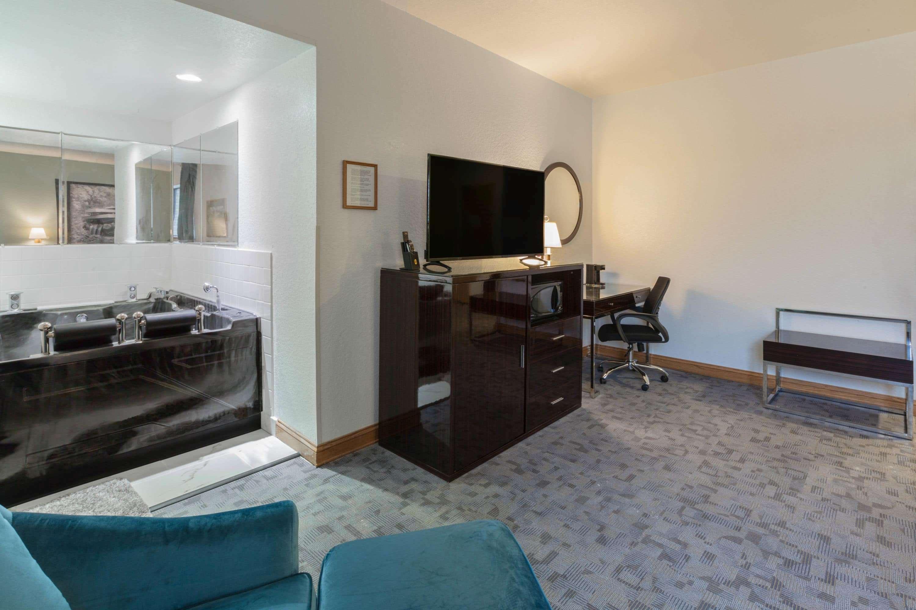 Super 8 By Wyndham Uniontown Pa Hotel Ngoại thất bức ảnh