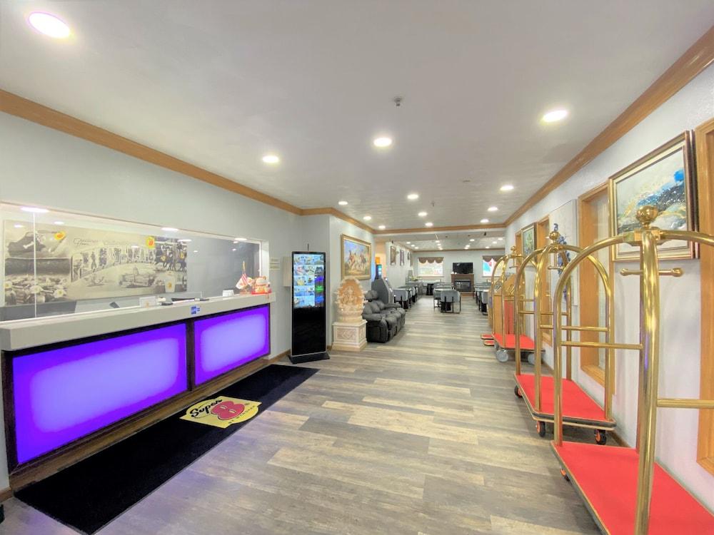 Super 8 By Wyndham Uniontown Pa Hotel Ngoại thất bức ảnh