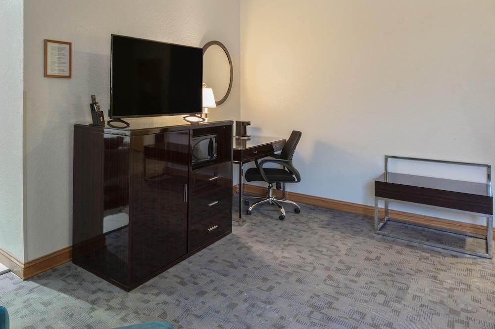 Super 8 By Wyndham Uniontown Pa Hotel Ngoại thất bức ảnh