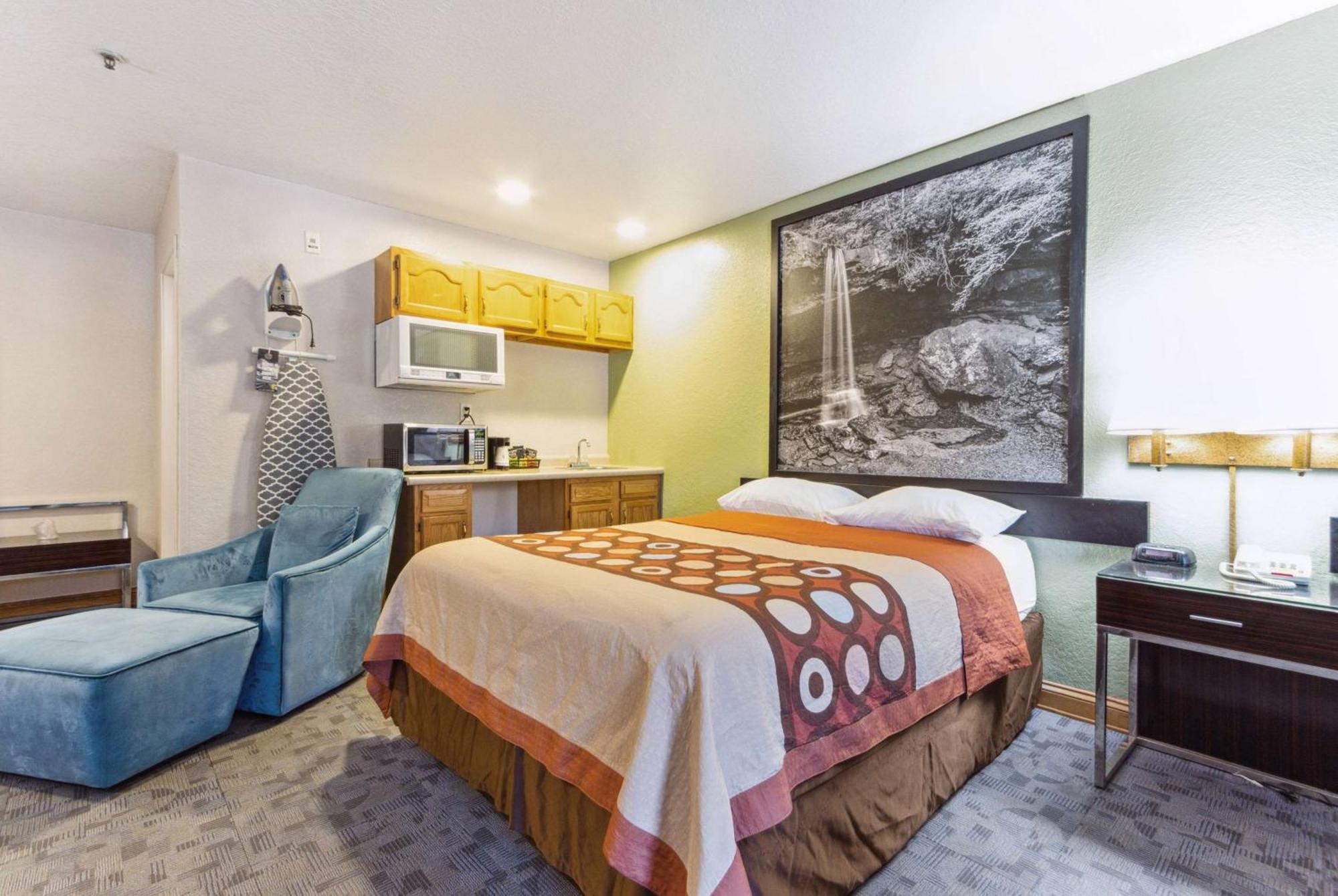 Super 8 By Wyndham Uniontown Pa Hotel Ngoại thất bức ảnh