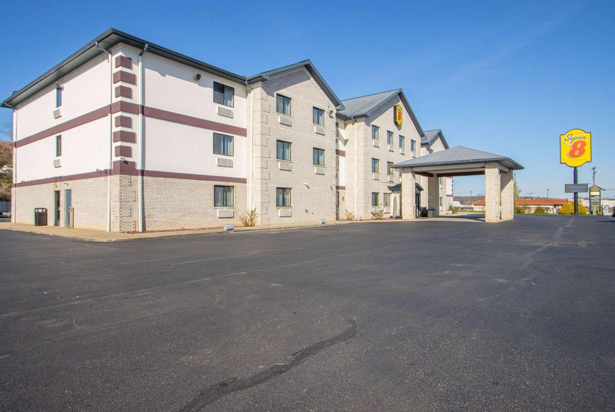 Super 8 By Wyndham Uniontown Pa Hotel Ngoại thất bức ảnh